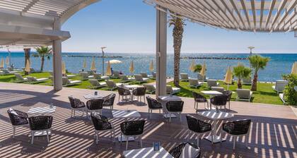 Radisson Beach Resort Larnaca