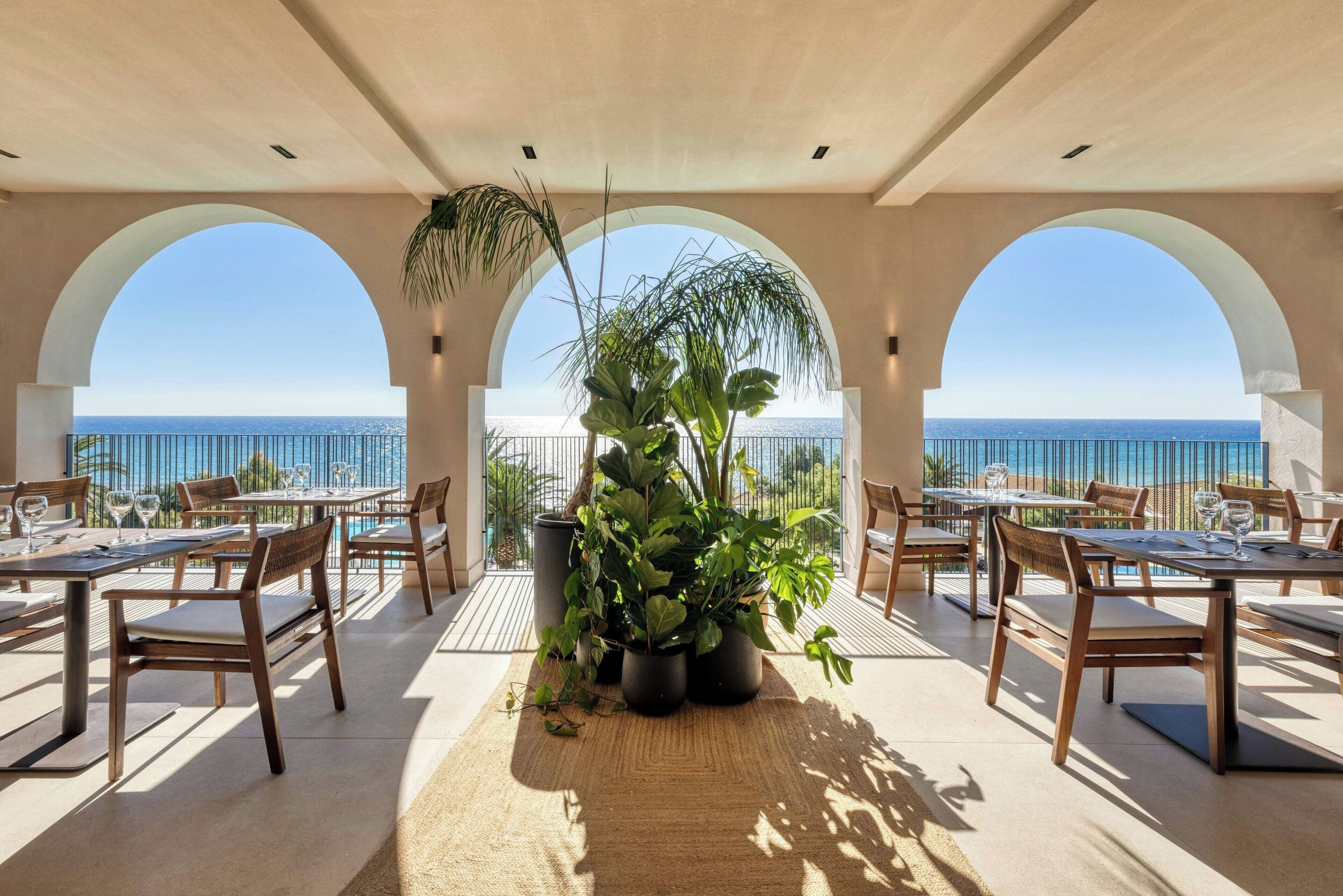 4 restaurants, spécialités Cuisine méditerranéenne