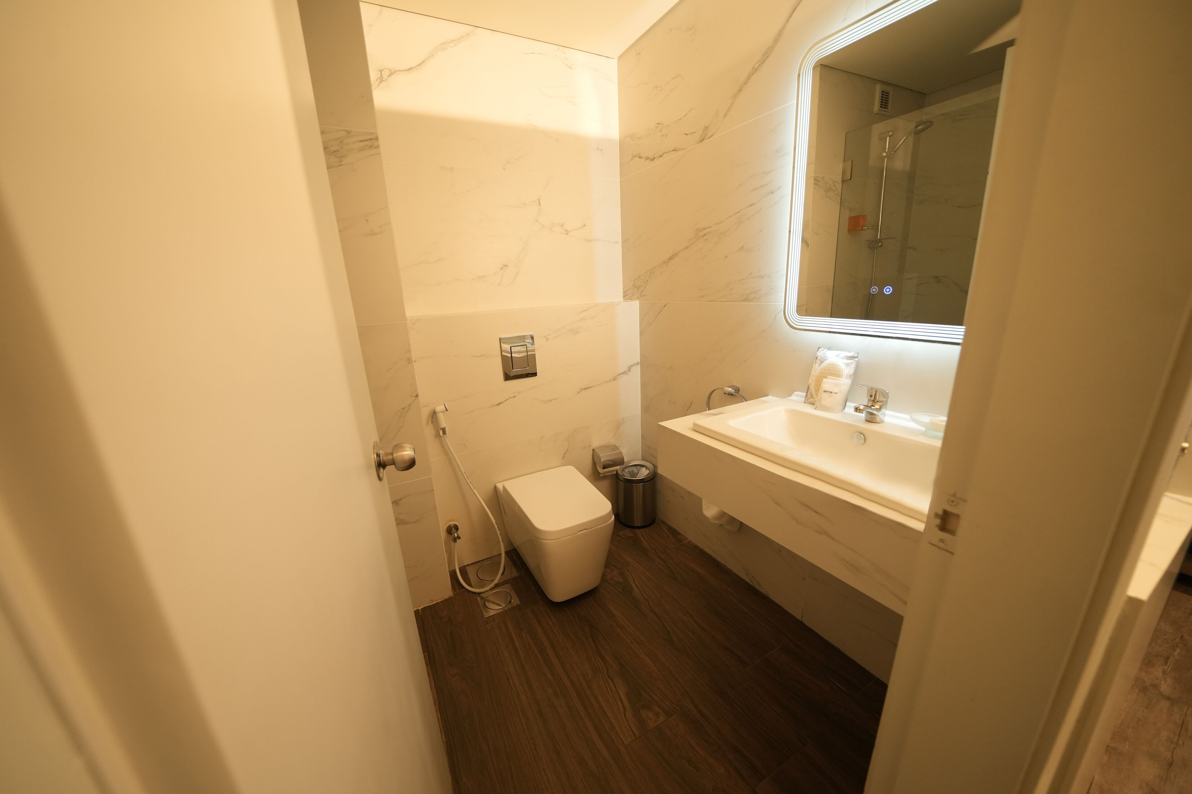 preferred king or twin | bathroom | free toiletries, hair dryer, towels