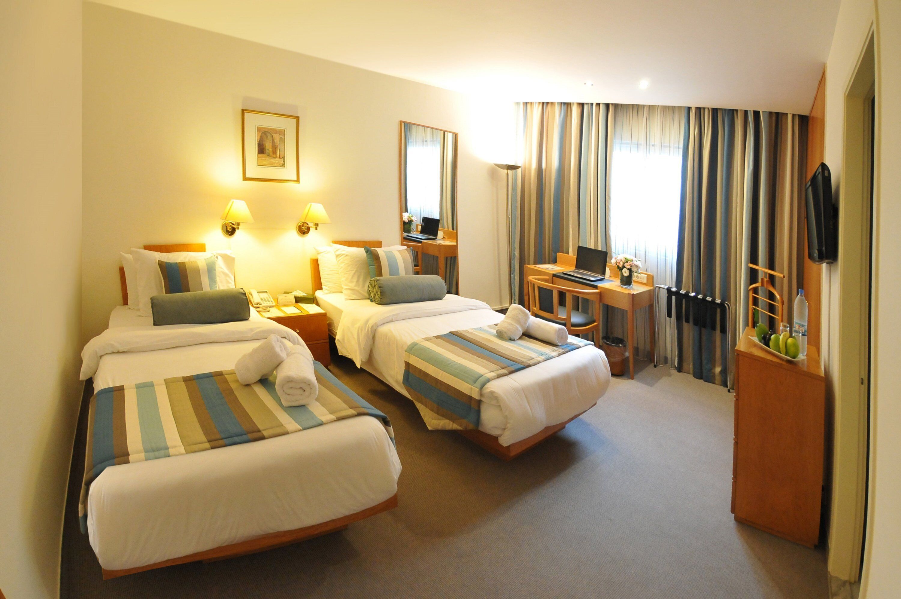 standard room, 2 single beds | egyptian cotton sheets, premium bedding, memory-foam beds, minibar