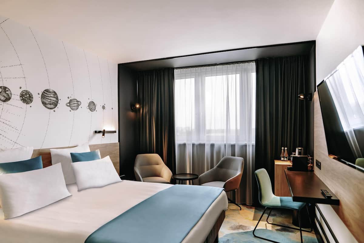 Superior-huone, 1 parisänky | Minibaari, työpöytä, kannettavalle tietokoneelle sopiva työtila