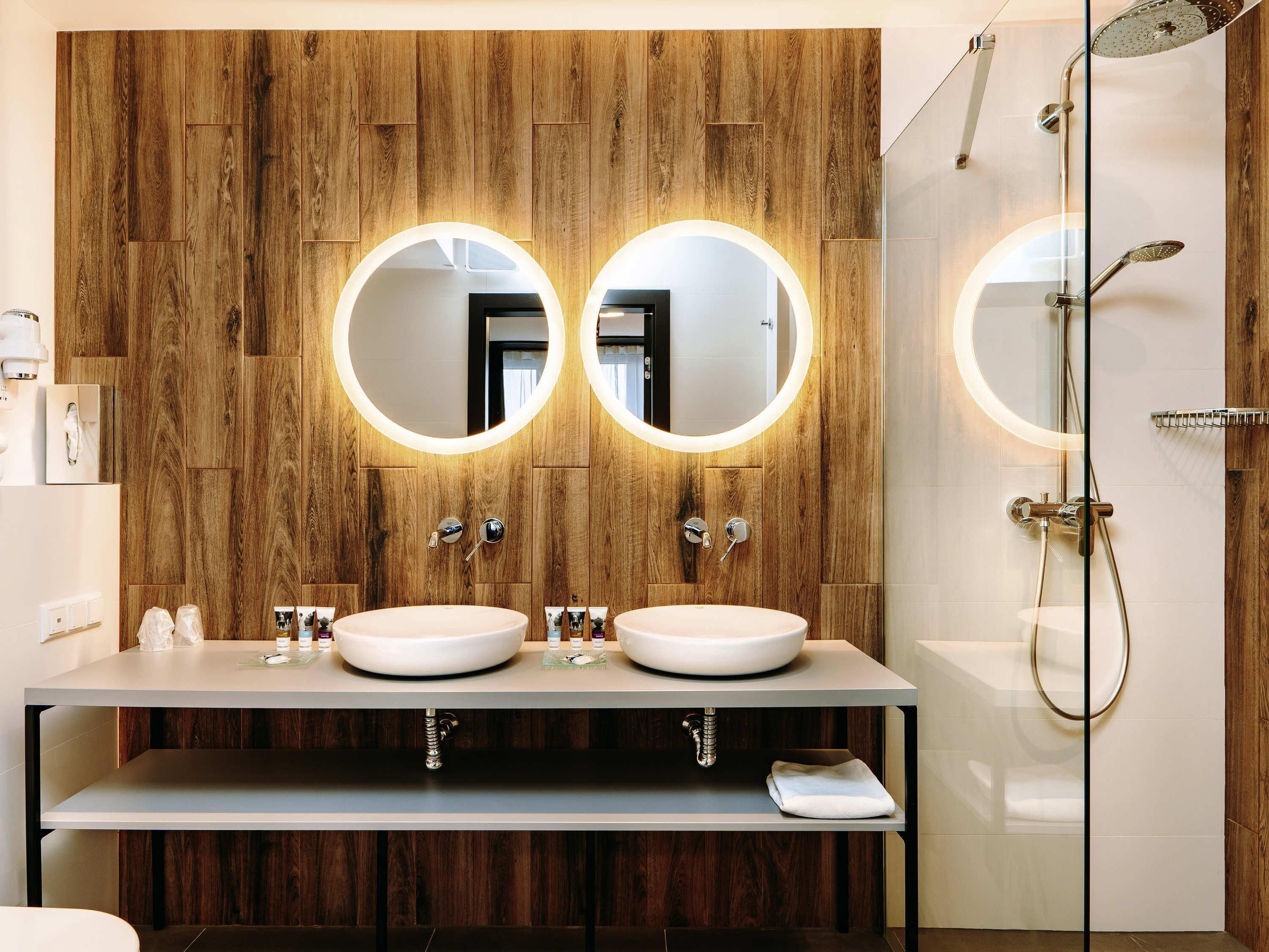 minibar, desk, laptop workspace, soundproofing