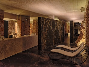 Couples treatment room(s), Turkish bath/hammam, body treatments
