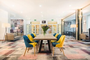 Lobby - Sangate Hotel Airport (Warsaw)