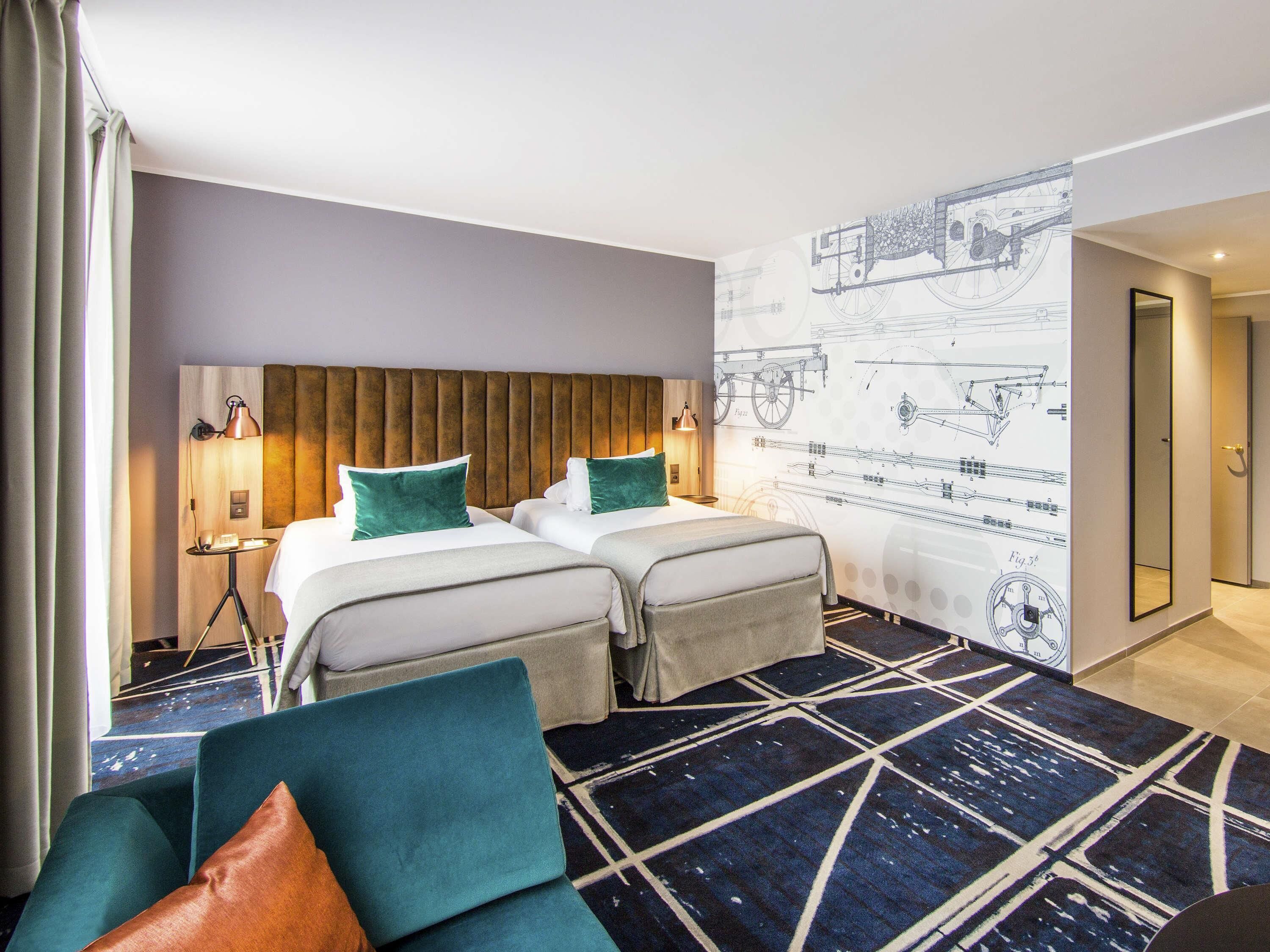 Superior Twin Room, 2 Twin Beds | Premium bedding, minibar, in-room safe, desk