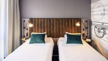 Superior-Zweibettzimmer, 2Â Einzelbetten | Hochwertige Bettwaren, Minibar, Zimmersafe, Schreibtisch