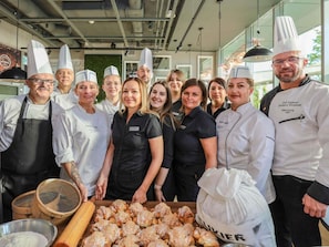 Breakfast, lunch, dinner and brunch served - Hotel Mercure Poznan Centrum (Poznan)
