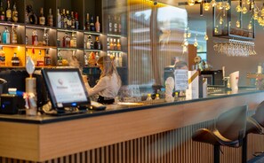 2 restaurants; breakfast, lunch, and dinner served - Hotel Mragowo Resort & Spa (Mragowo)