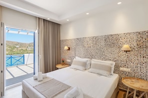 The Dolphin Bay Suite with Panoramic Sea View