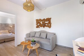The Dolphin Bay Suite with Panoramic Sea View | Living area