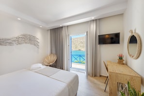 The Dolphin Bay Suite with Panoramic Sea View