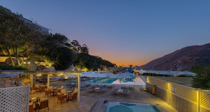 Dolphin Bay Seaside Resort & Suites