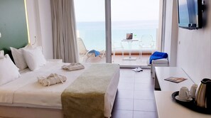 Deluxe Double Room (Sea Front)