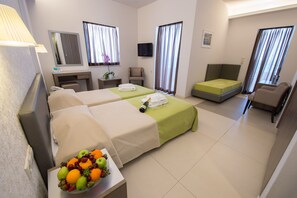 Ropa de cama hipoalergénica y minibar 