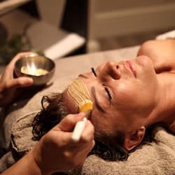 Couples treatment room(s), sauna, hot tub, steam room, body treatments