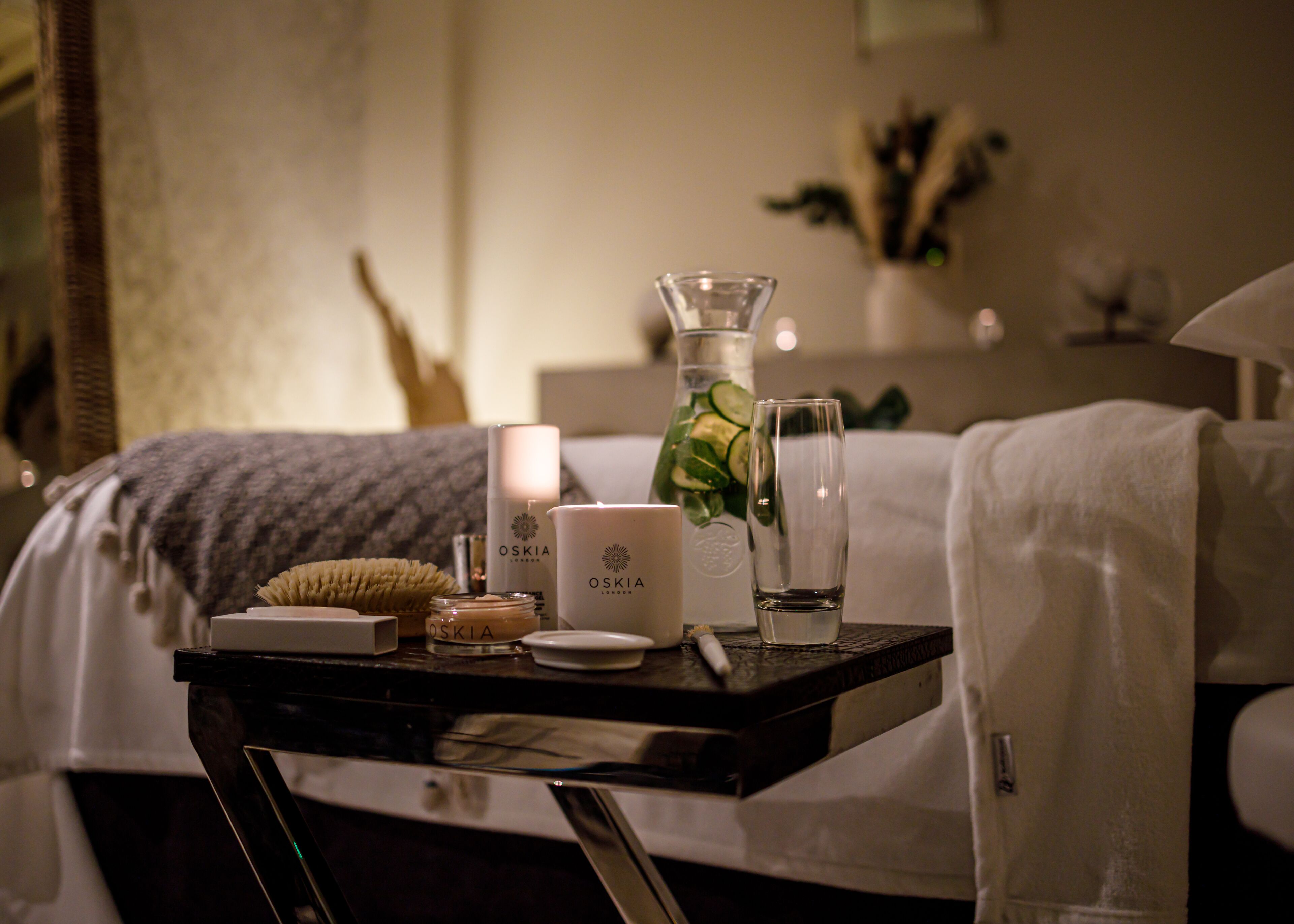 Couples treatment rooms, sauna, hot tub, steam room, body treatments