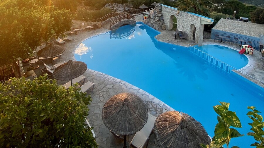 Arolithos Traditional Cretan Village