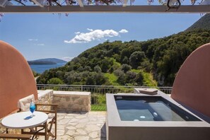 Outdoor dining - Red Tower (Lefkada)