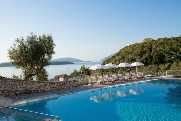 Piscina a l'aire lliure 