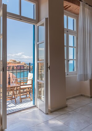 Chambre Supérieure, vue mer | Terrasse/Patio