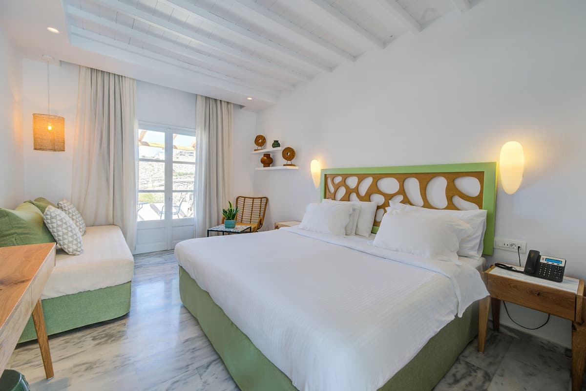 Superior Room, Partial Sea View | 1 bedroom, Egyptian cotton sheets, premium bedding, down duvets