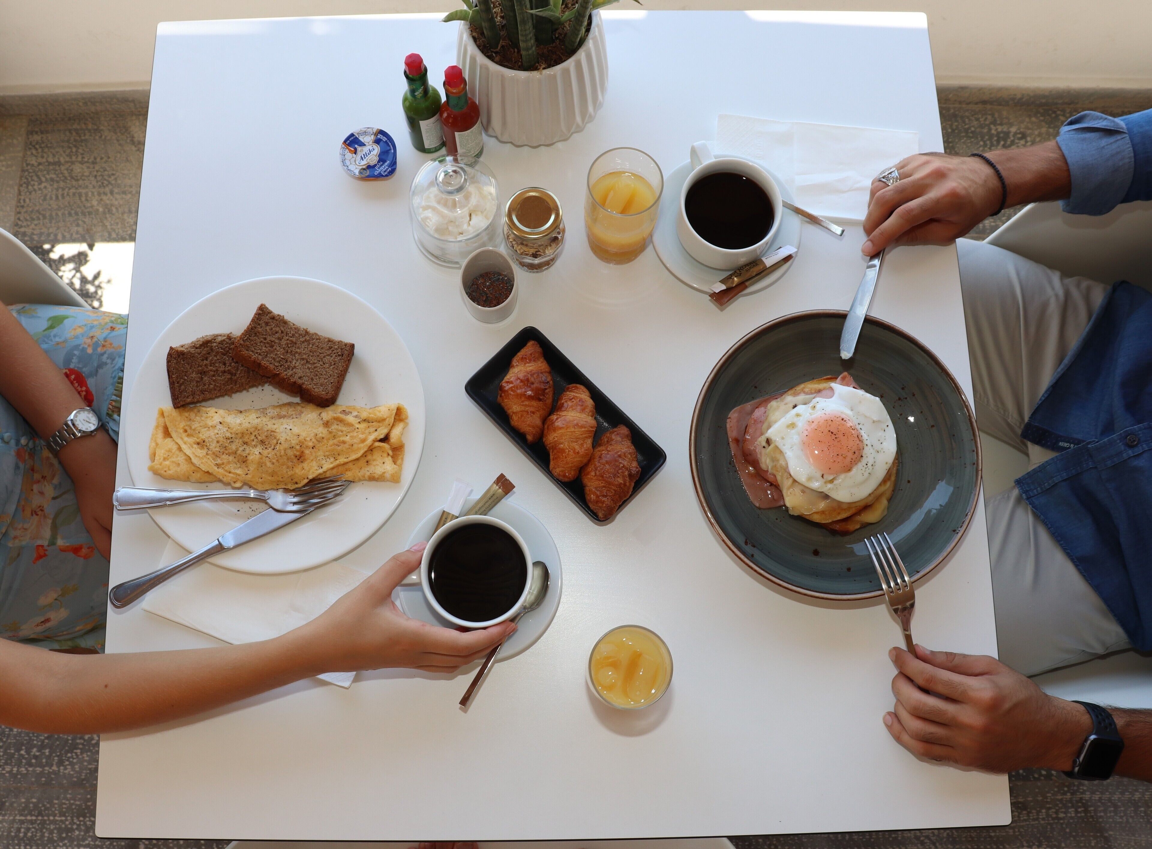 free daily continental breakfast