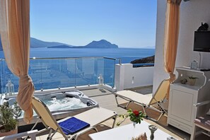 Honeymoon Suite, Sea View | Balcony - Aegialis Hotel & Spa (Amorgos)