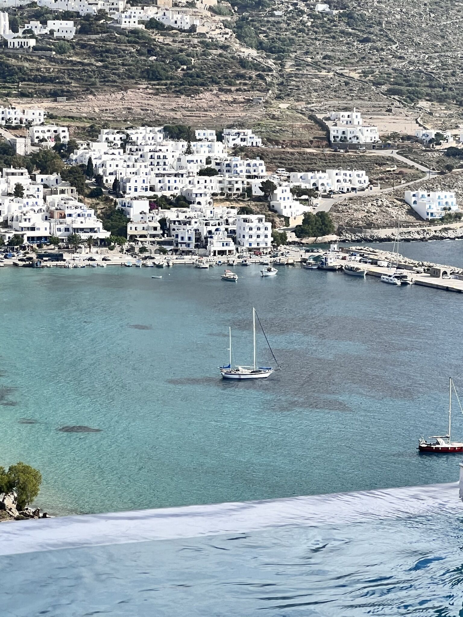 deluxe with deep pool | egyptian cotton sheets, premium bedding, minibar, in-room safe