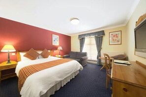 Double Room | In-room safe, desk, blackout curtains, iron/ironing board - Abberley Court Hotel (Dublin)