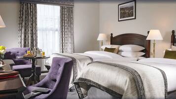 Separate bathtub and shower, free toiletries, hair dryer, towels
