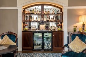 Bar (on property) - Stauntons on the Green (Dublin)