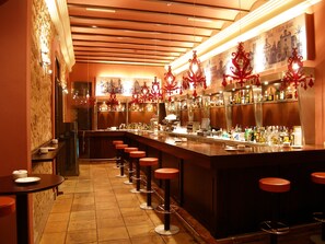 Bar (on property) - Hotel Santo Domingo Lucena (Lucena)
