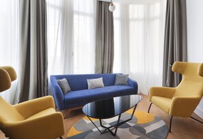 Grand Suite | Living area