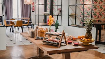 Daily buffet breakfast (EUR 15 per person)