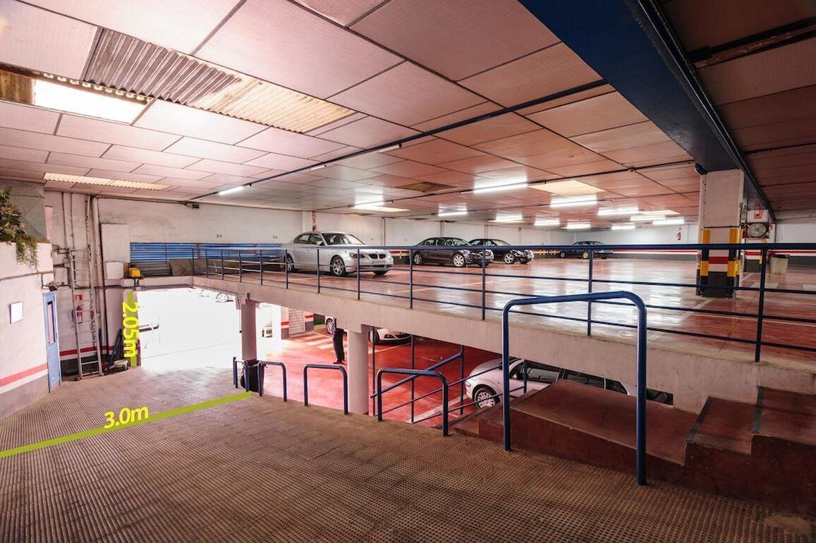 self-parking (surcharge) 14 per day