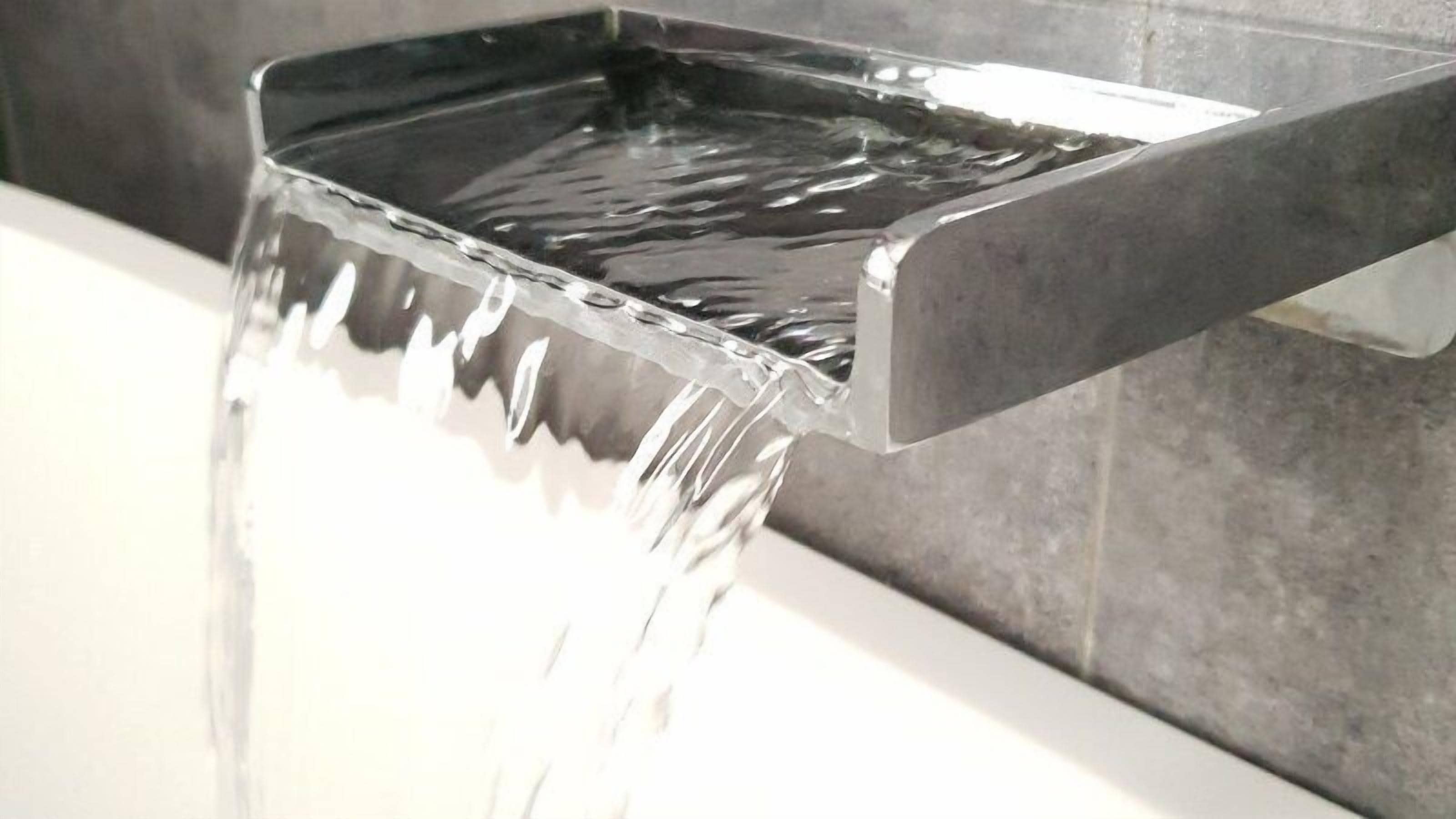 the tribes suite | bathroom | hair dryer, towels