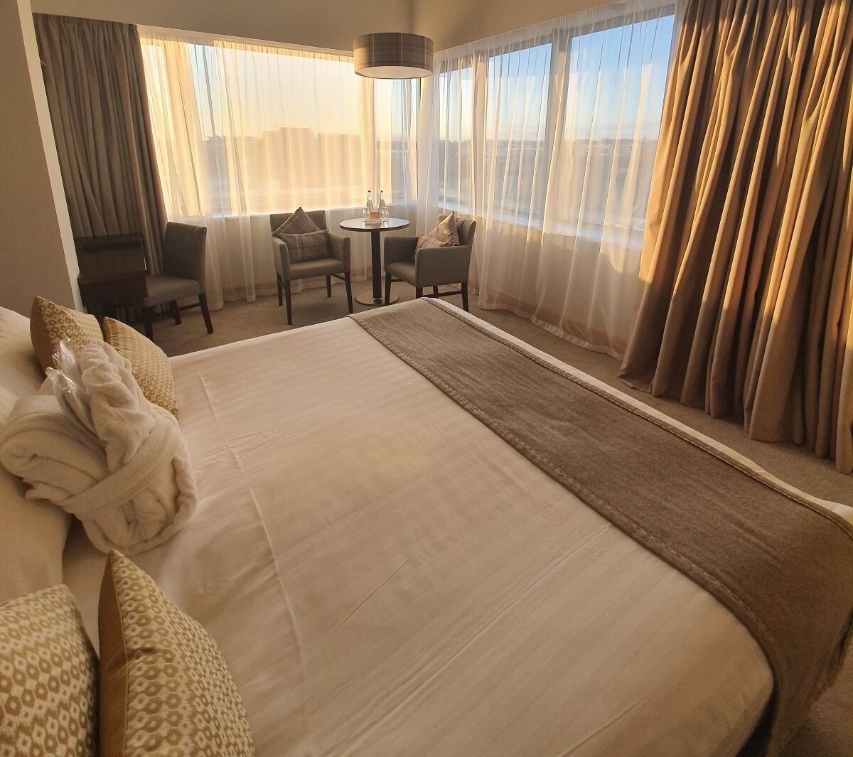 Photo - Menlo Park Hotel