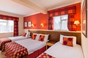 Standard Triple Room, 3 Single Beds | In-room safe, desk, iron/ironing board, free WiFi