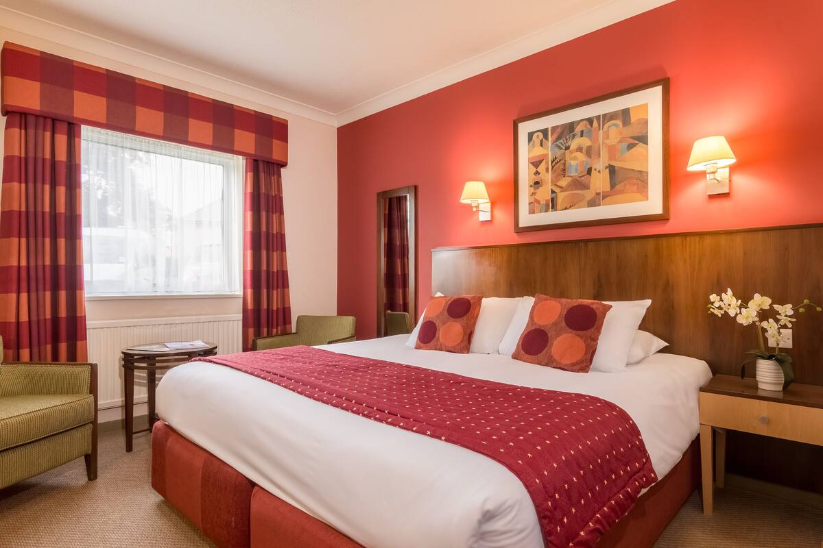 Superior Double Room, 1 Double Bed with Sofa bed | In-room safe, desk, iron/ironing board, free WiFi