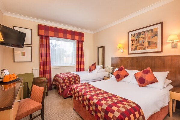 Standard Triple Room | In-room safe, desk, iron/ironing board, free WiFi