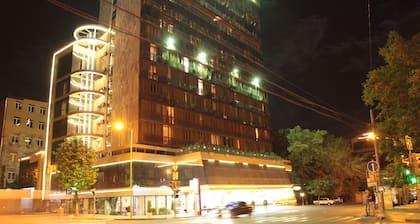 Hotel Shirak