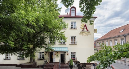 Amberton Cozy Hotel Kaunas