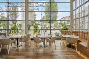 Frühstück, Mittagessen und Abendessen