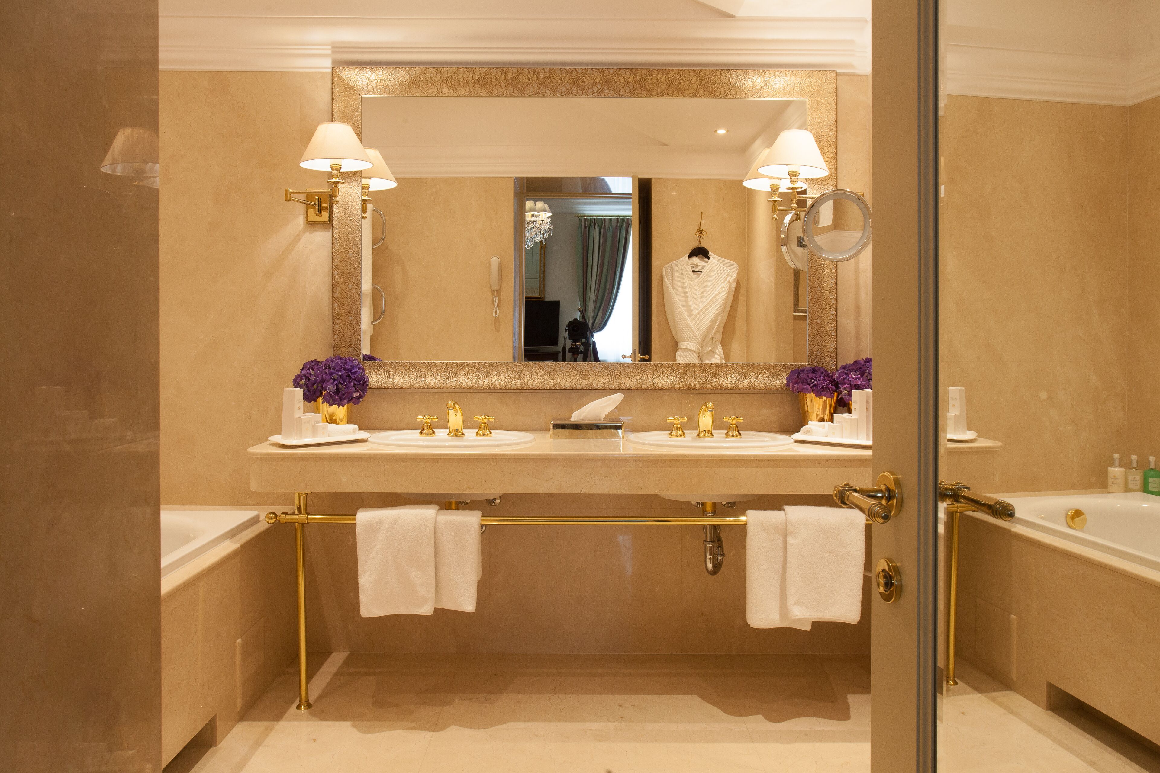 junior suite with spa access | bathroom | combined shower/bathtub, designer toiletries, hair dryer, bathrobes
