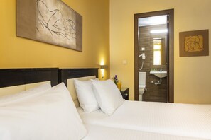 Chambre Standard avec lits jumeaux | 1 chambre, coffre-fort, décor unique, ameublement unique
