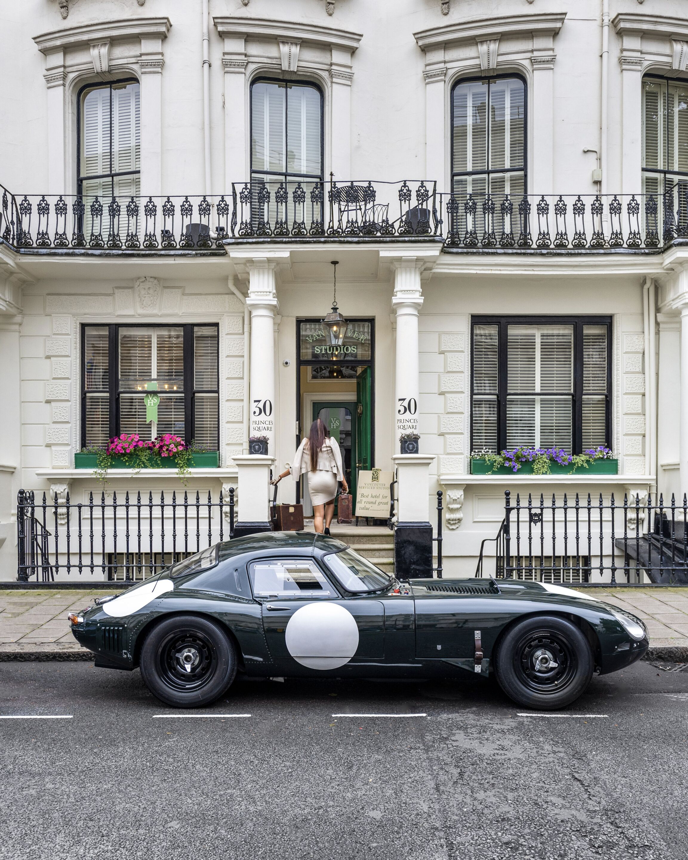 Photo - Vancouver Hotel & Studios