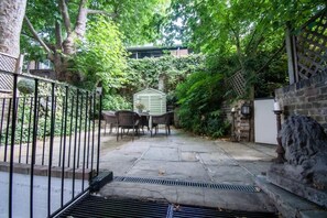 Deluxe appartement, privébadkamer, uitzicht op tuin | Tuin