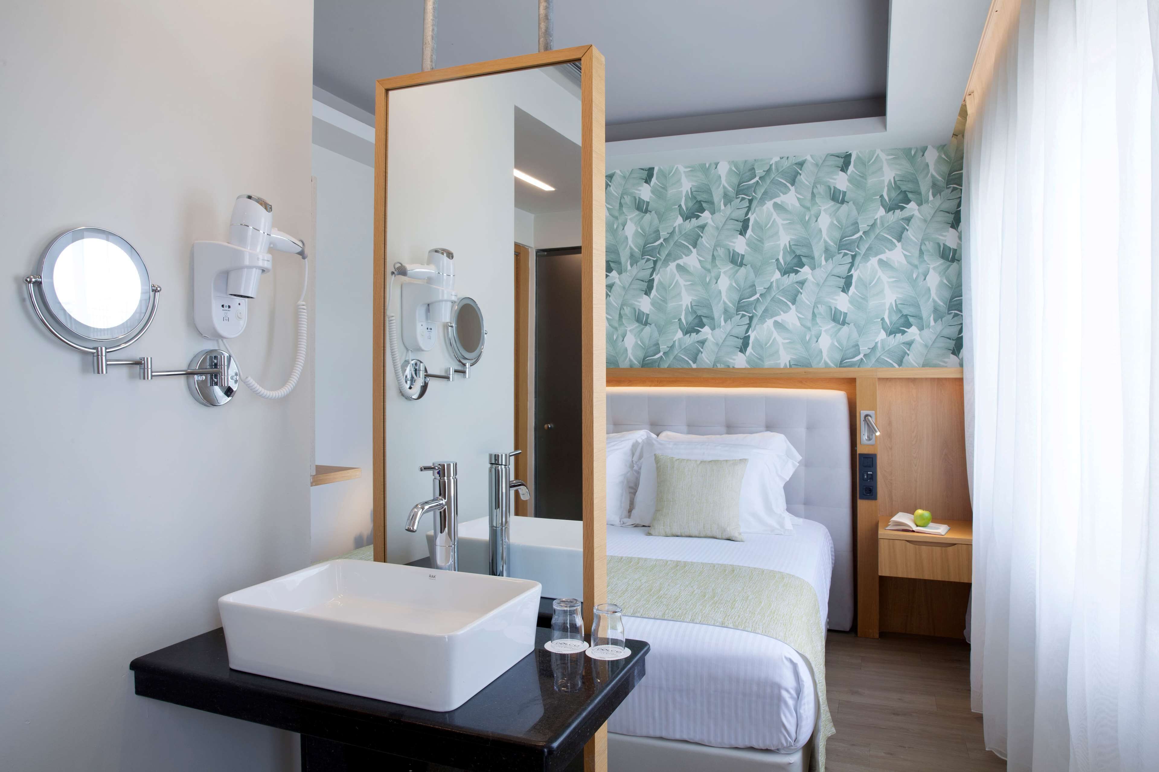 1 bedroom, minibar, in-room safe, desk