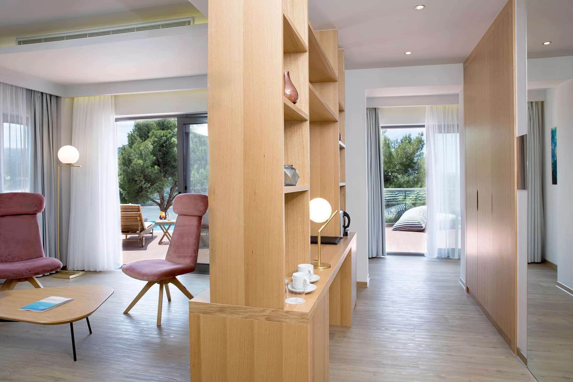 1 bedroom, minibar, in-room safe, desk