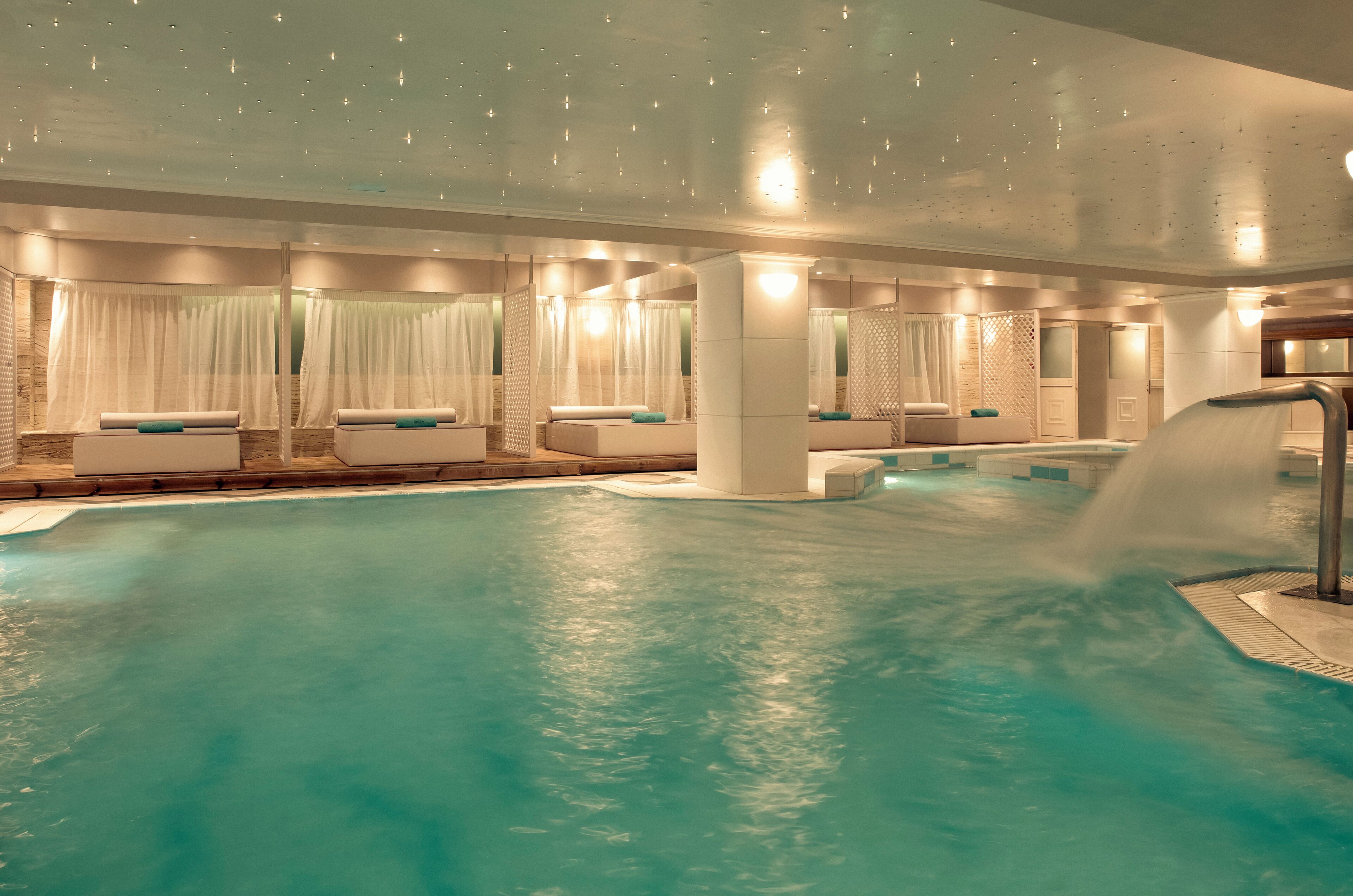 Badstue, boblebad, dampbad, tyrkisk bad/hamam og kroppsbehandlinger